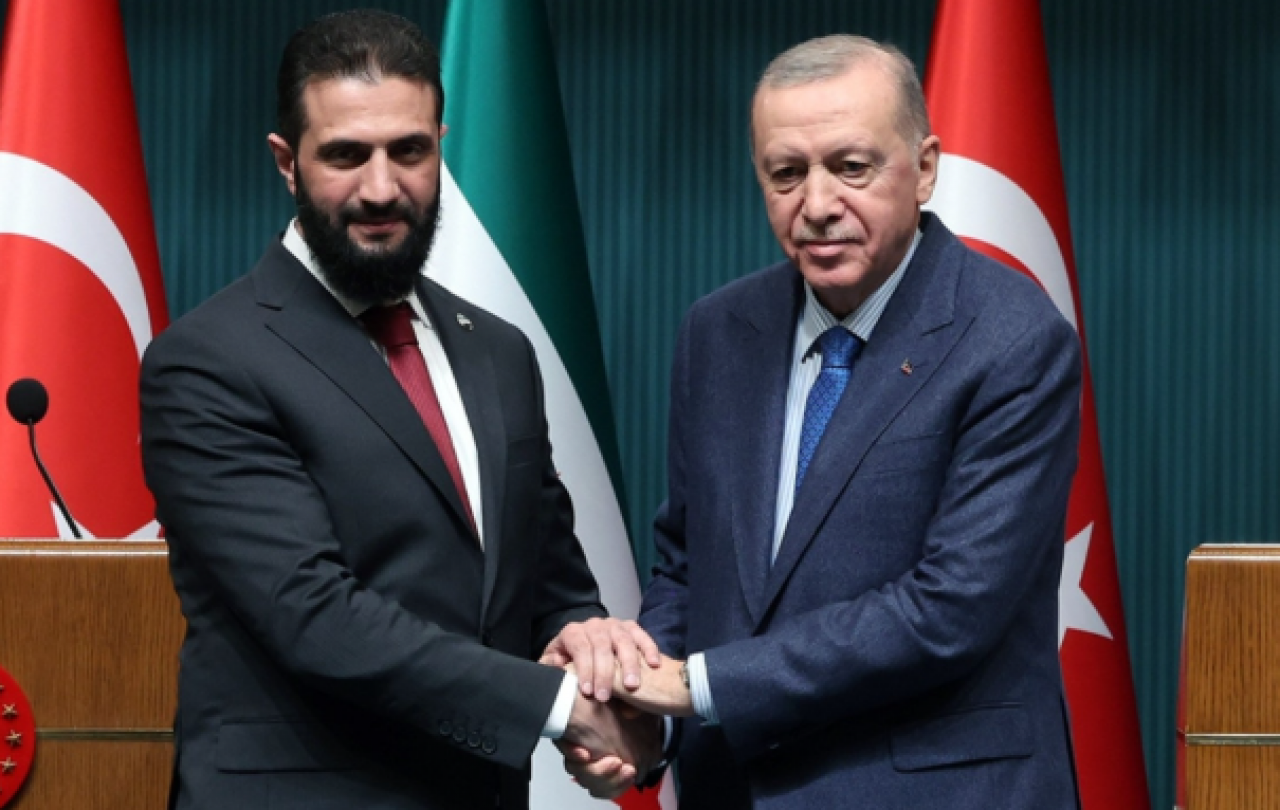 İsrailli Gazeteci Meseleyi Anlamış: Erdoğan Yeni Bir OSMANLI Kuruyor!