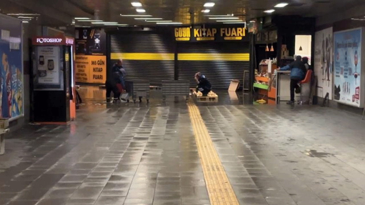 İstanbul böyle zulüm görmedi: Metro alt geçidini su bastı!