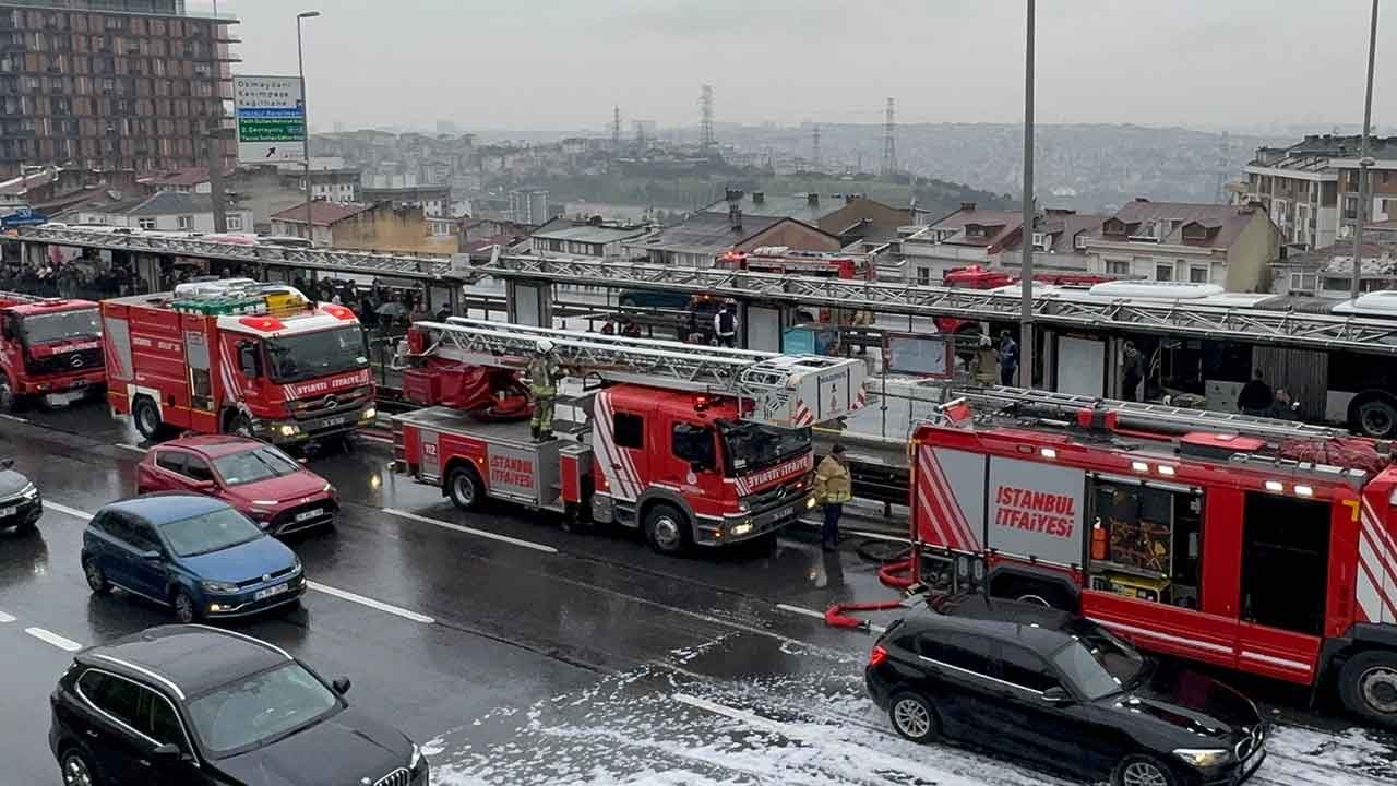 İstanbul'da metrobüs kabusu