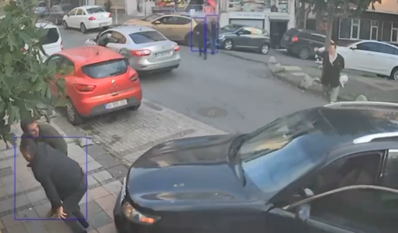 Kağıthane'de akılalmaz kaza: Kendi aracının kurbanı oldu! Önce üzerinden geçti, sonra duvara sıkıştırdı