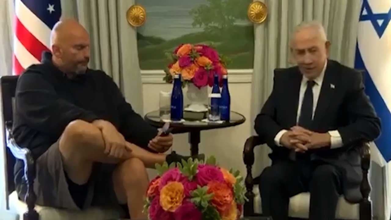 Katil Netanyahu’nun yüzüne dahi bakmadı! Şortlu senatör Bibi’yi rezil etti