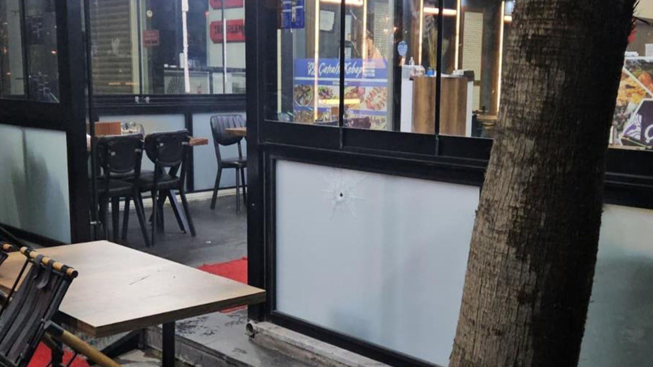 Kebapçı 1 hafta arayla içeride müşteriler varken ikinci kez kurşunlandı