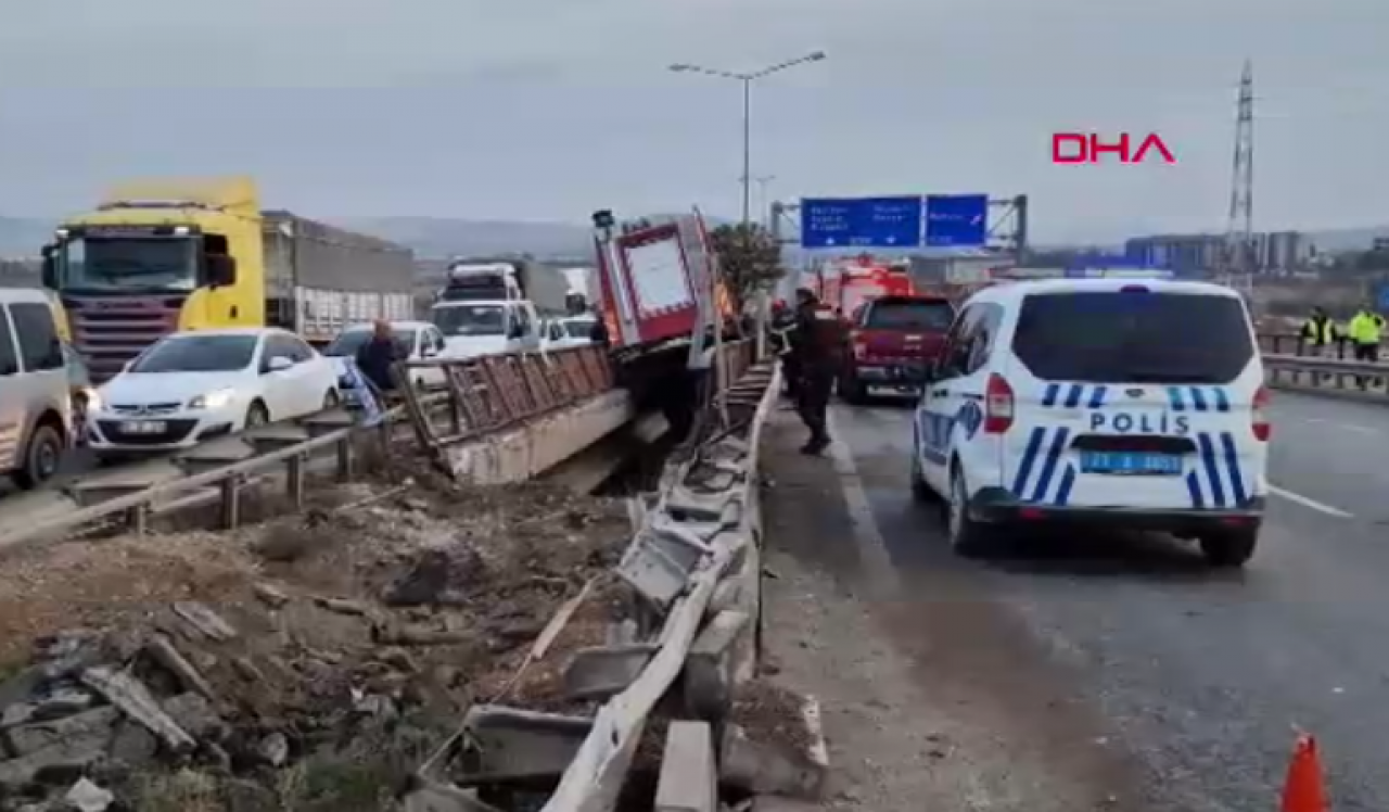 Kırıkkale’de dehşet anları! İtfaiye aracı iki köprü arasında hurdaya döndü!