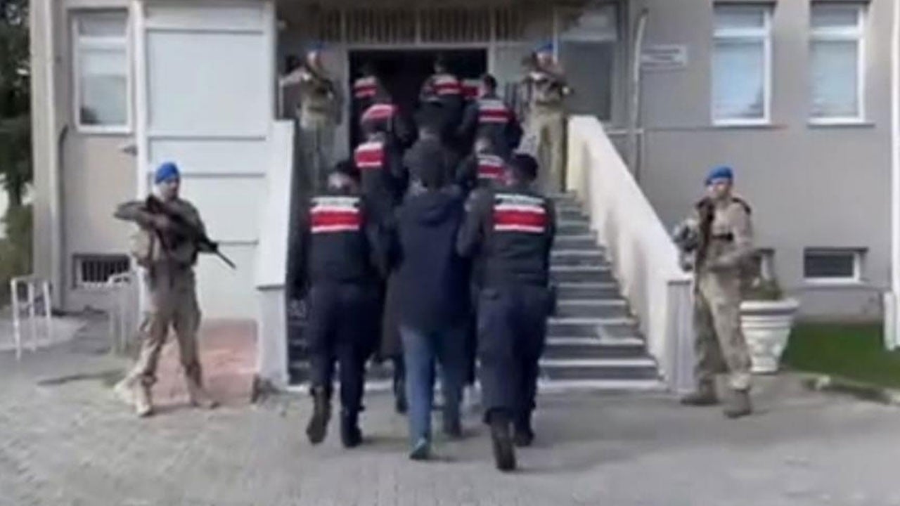 Kırklareli’nde FETÖ operasyonu! 6 şahıs paketlendi