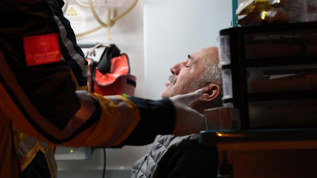 Kombi bacası felakete yol açtı! 8 kişi zehirlendi