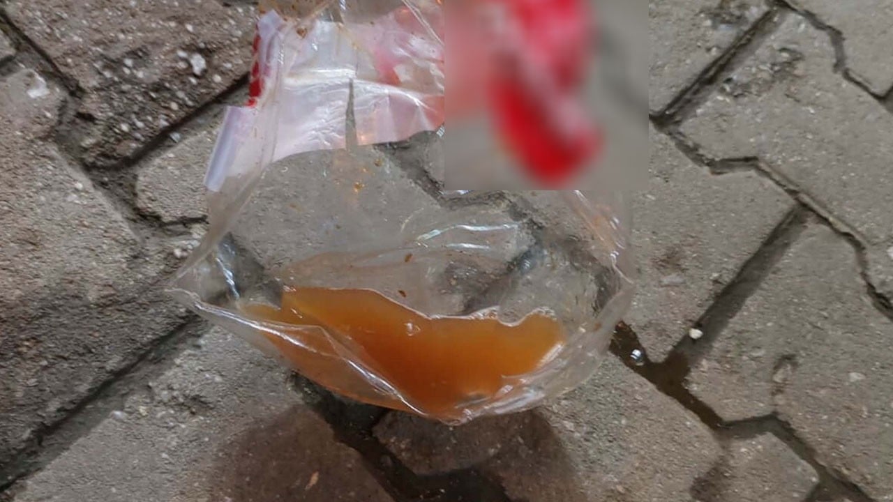 Market sahibi silah sesi sandı! Sıcakta sirke şişesi bomba gibi patladı
