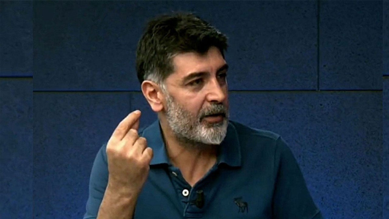 Muhalif yorumcu Levent Gültekin yine CHP’yi bombaladı! “Siyaset böyle gayrı ciddi yapılmaz!”