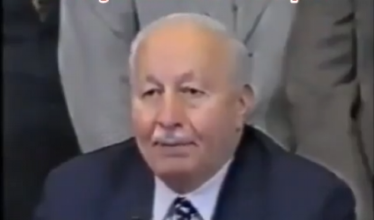 Mutlak butlan değil parti kökten kapatılmıştı! Özgür’e ders gibi Erbakan hatırlatması