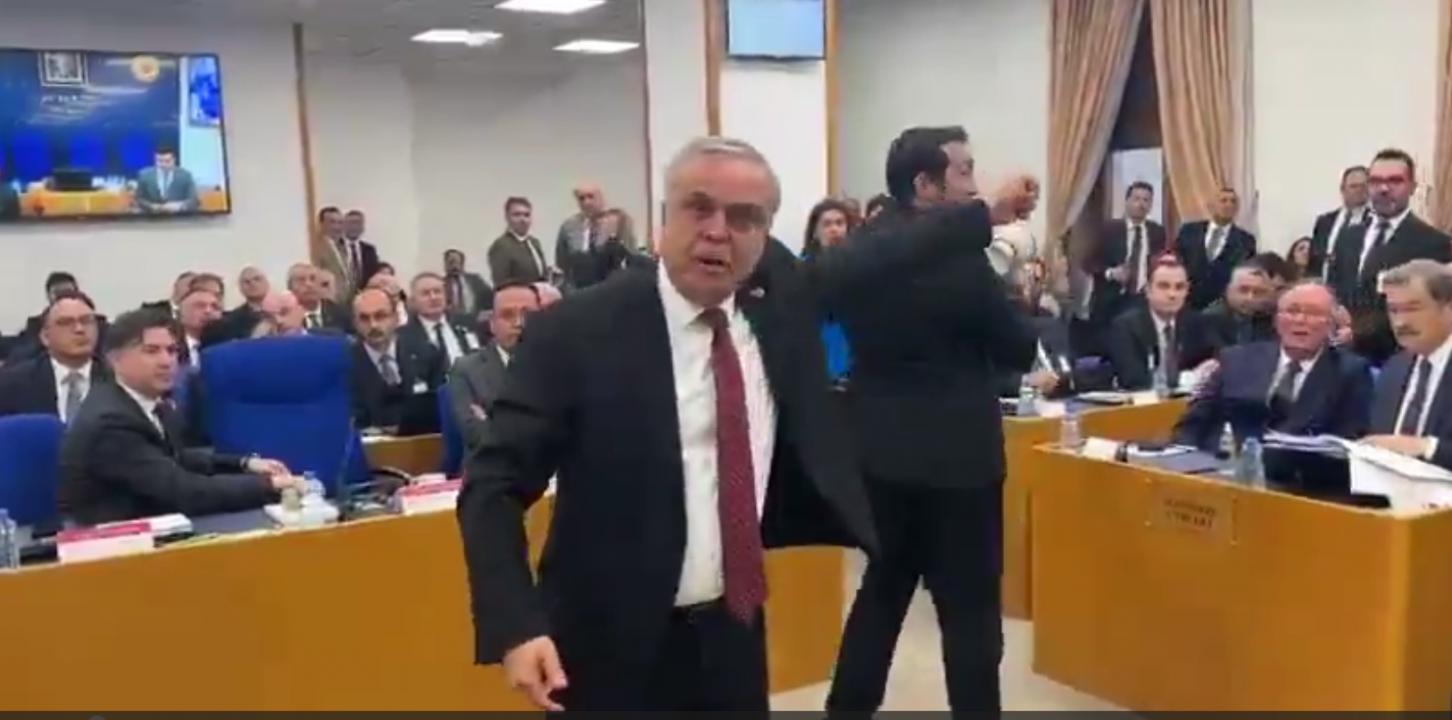 “Namuslu adamım, nerem sabıkalı!”