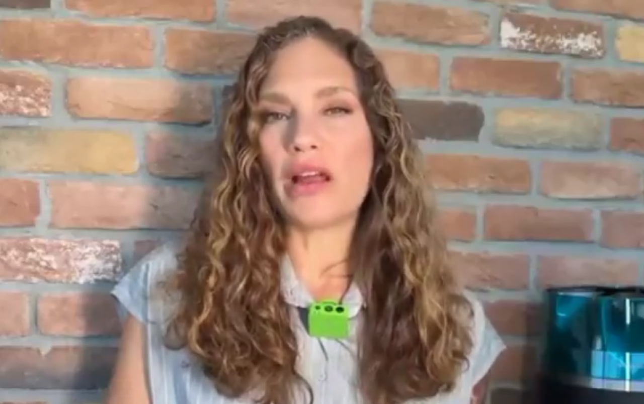 Nevşin Mengü'den acı itiraf: 