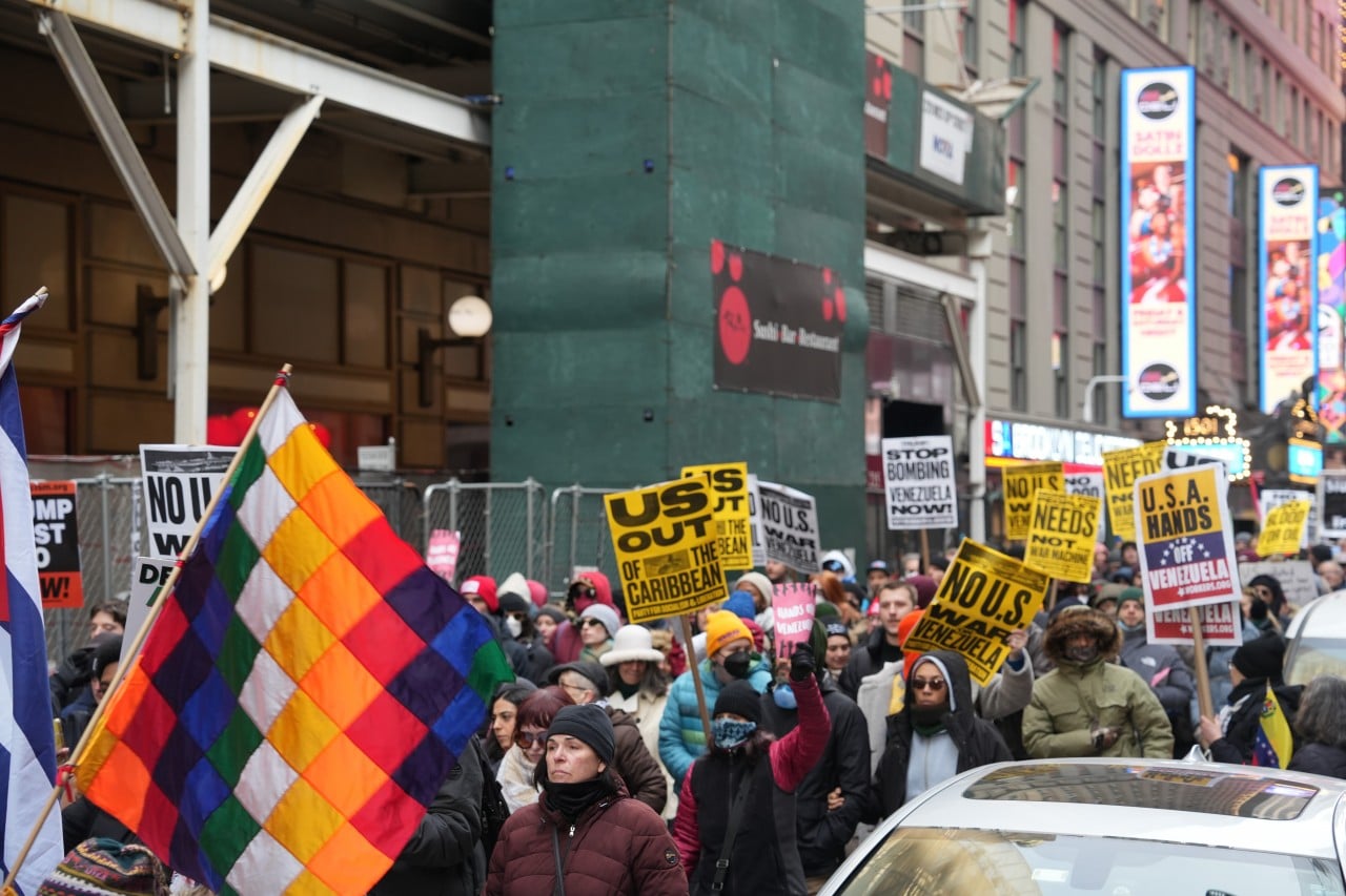 New York'ta binlerce kişi Venezuela için yürüdü