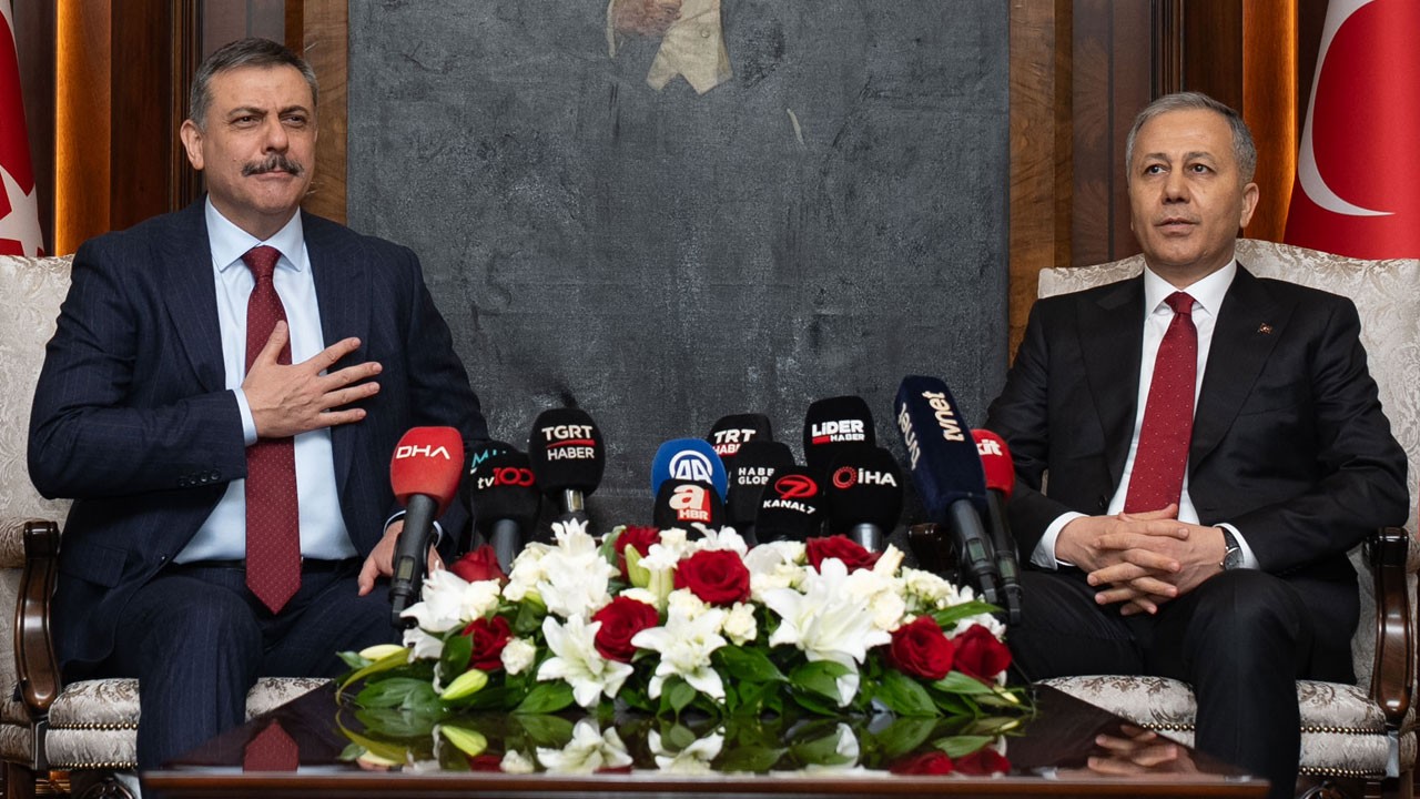 Önce şeytanları kovdu! Mustafa Çiftçi görevine ayet ile başladı: Ey mülkün gerçek sahibi Allah'ım…