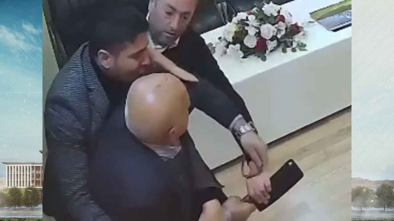 Ordu'da belediyede satırlı dehşet! Arkadan yaklaşıp görevlinin kafasına vurdu!