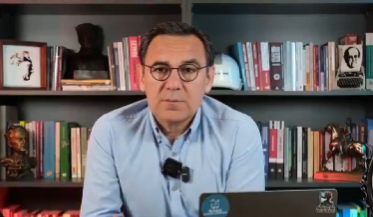 Özgür’ün kolladığı Özkan Yalım’a yaylım ateşi: Yandaş Deniz Zeyrek itiraf etmek zorunda kaldı