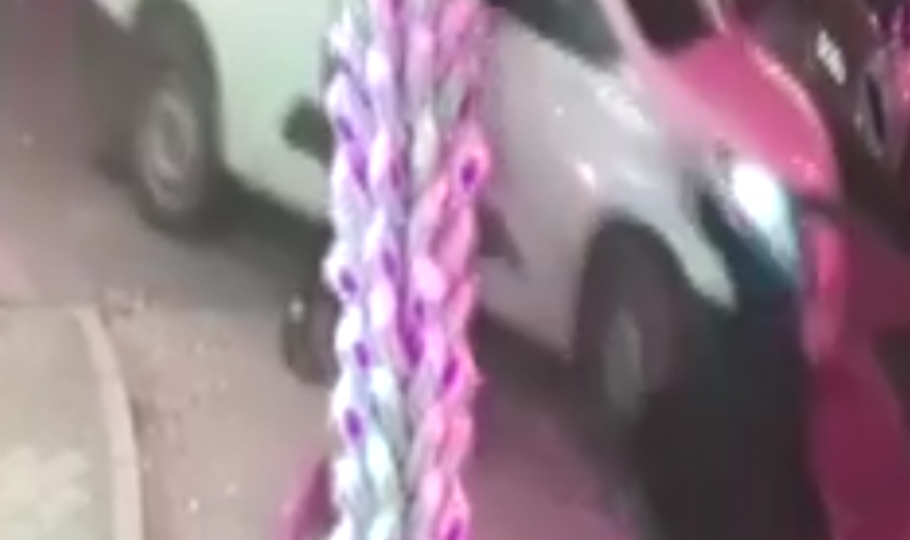 Polisten kaçan caniler dehşet saçtı! Dur ihtarına uymadı, yaşlı kadını ezerek kaçtılar