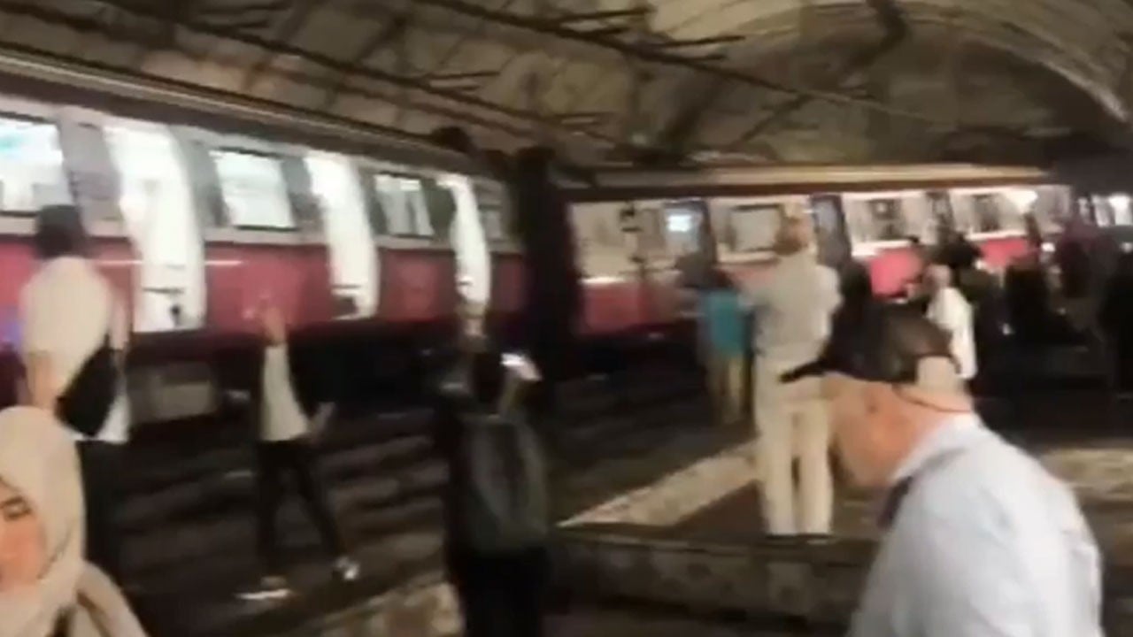 Sabiha Gökçen metrosu raydan çıktı