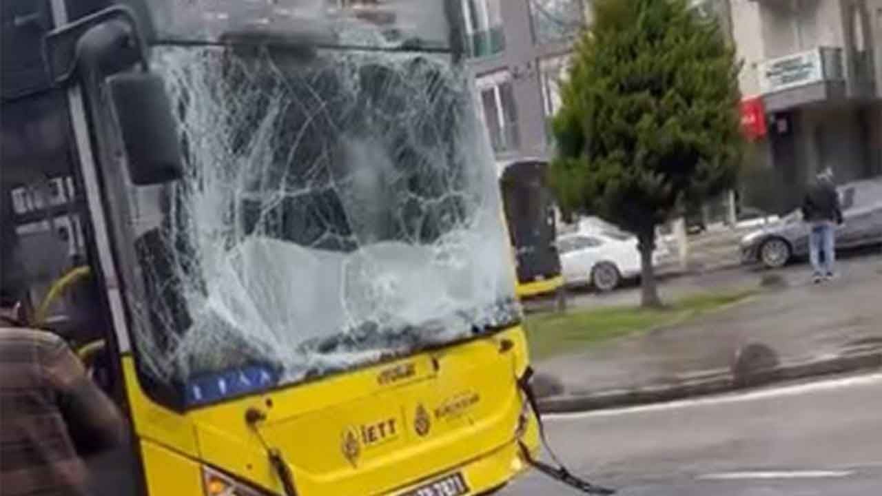 Sancaktepe'de korkutan kaza! İETT otobüsleri çarpıştı: Çok sayıda yaralı var!