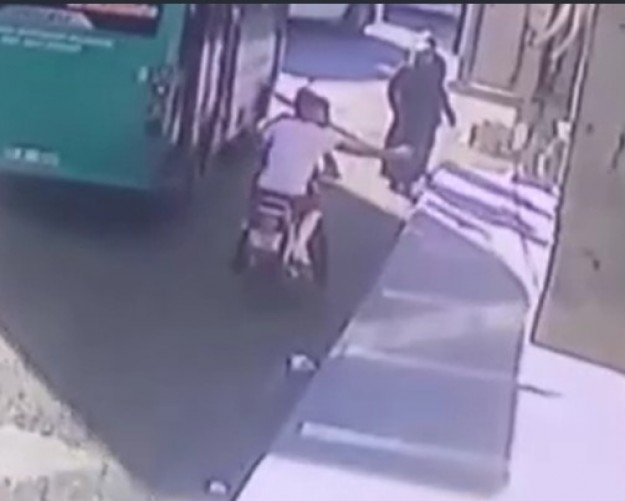 Şanlıurfa'da işyerine kurşun yağmuru!