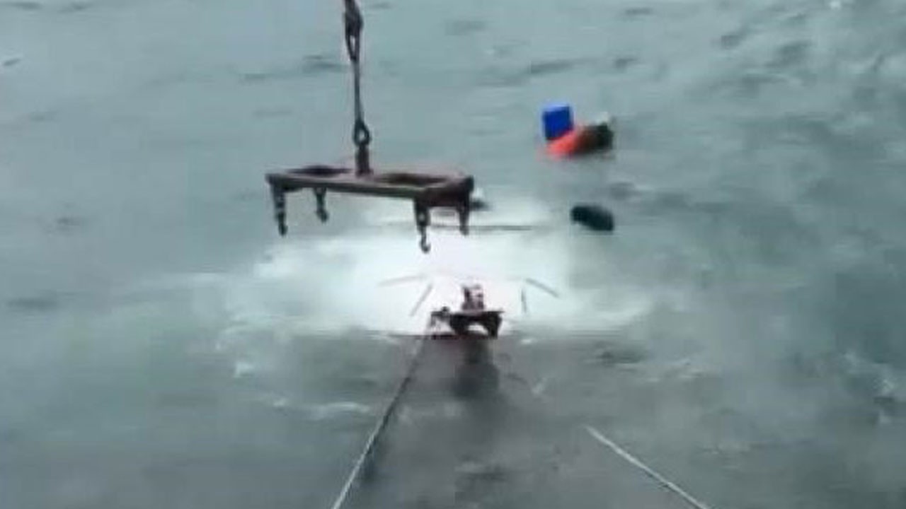 Sarıyer’de balıkçı teknesi battı!