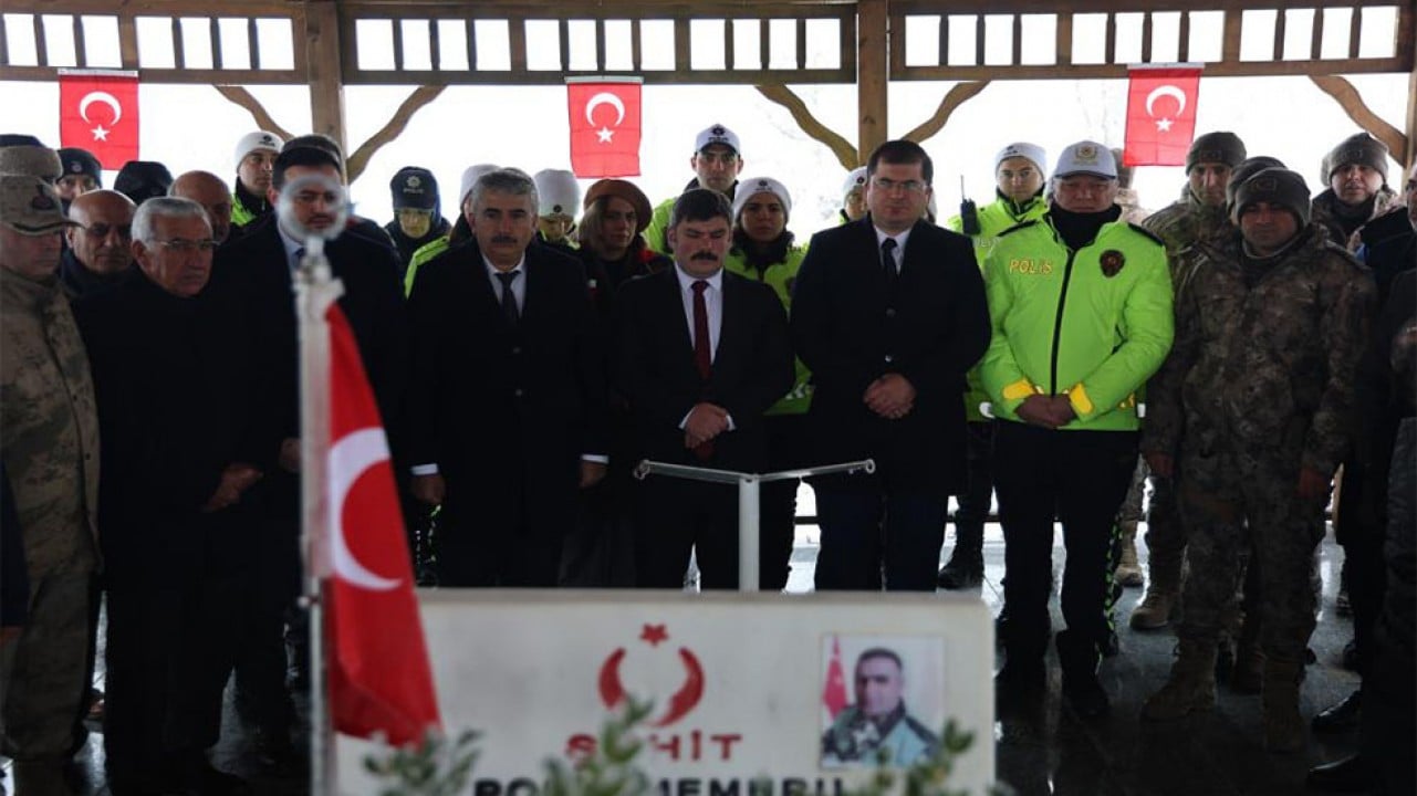 Şehit Fethi Sekin kabri başında anıldı