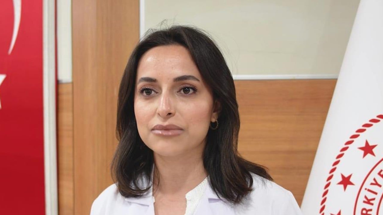 Sıcak saatlerde güneş çarpmasından korunmak için kesin çözüm bakın ne: Detaylar önemli