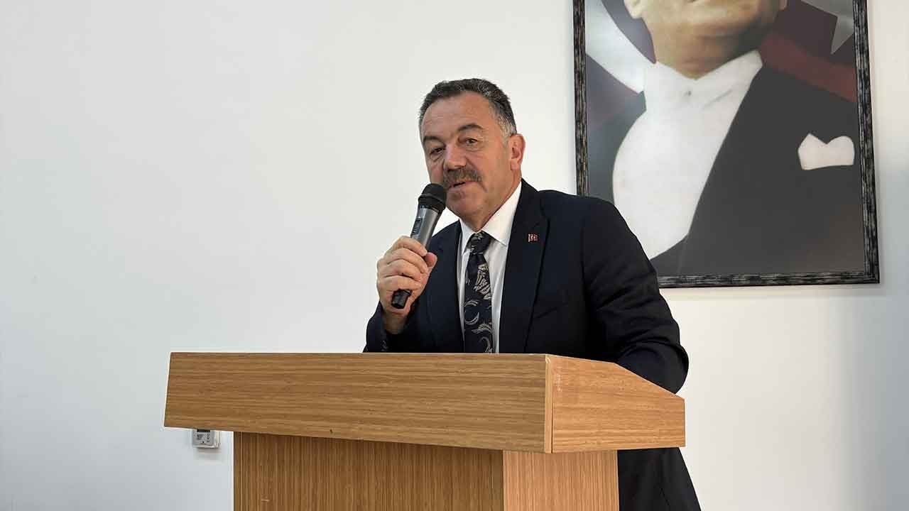 Sivas amatör futbolunda Ali Yavuz dönemi resmen başladı! Genel kurulda delegelerin tamamının oyunu alarak başkan seçildi!