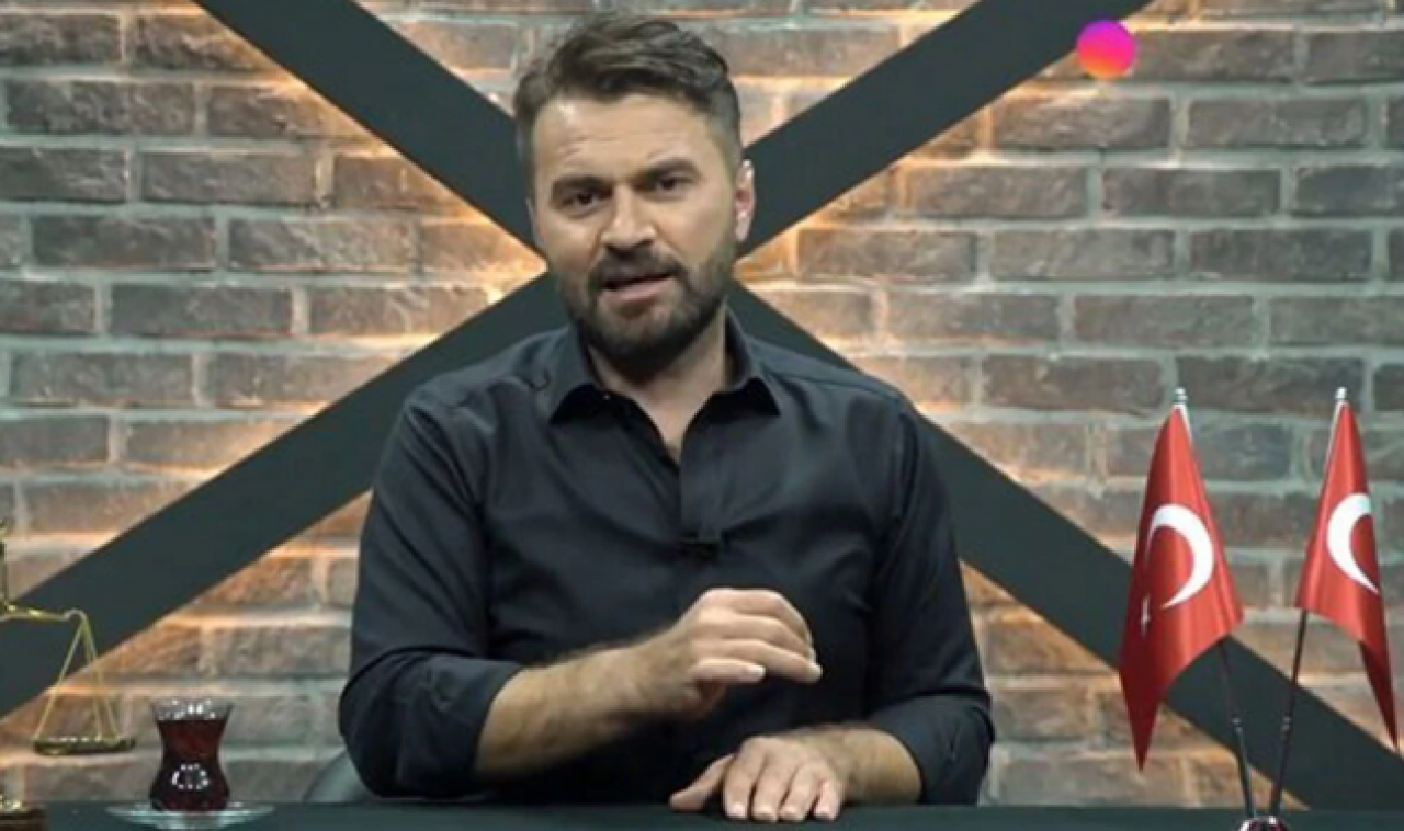 Sözcü yazarı Necati Doğru’nun ‘Her Ülkeye bir Kâbe Yapılsın’ Çıkışını Abdurrahman Uzun böyle ‘Ti’ye aldı