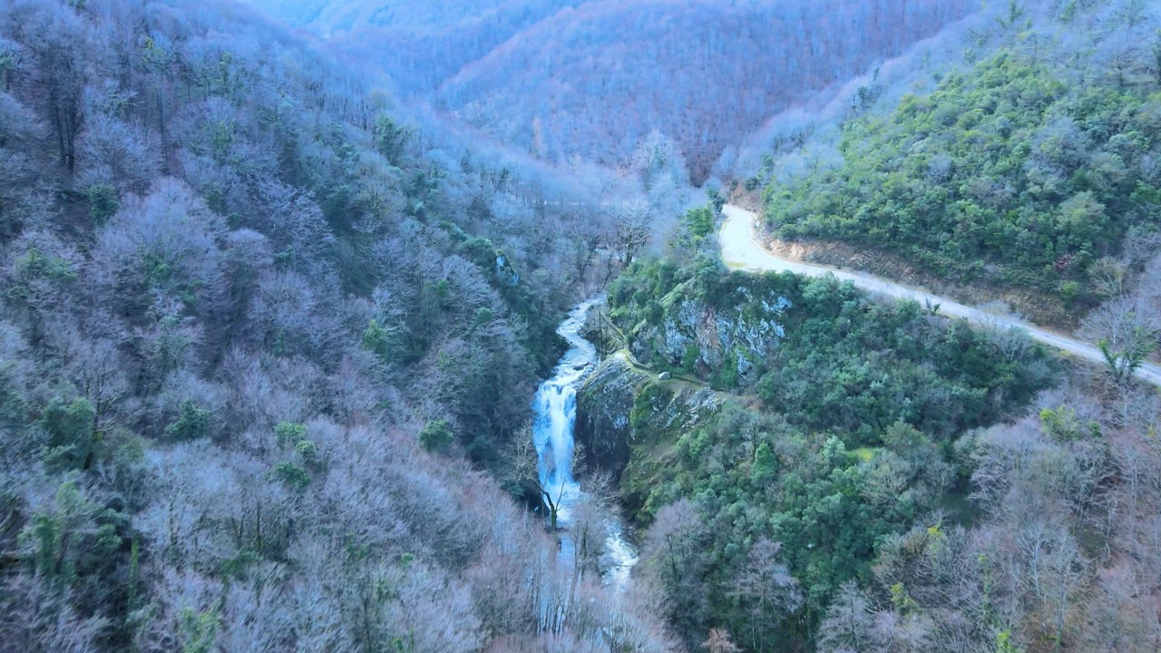 Sudüşen Şelalesi yeniden coştu