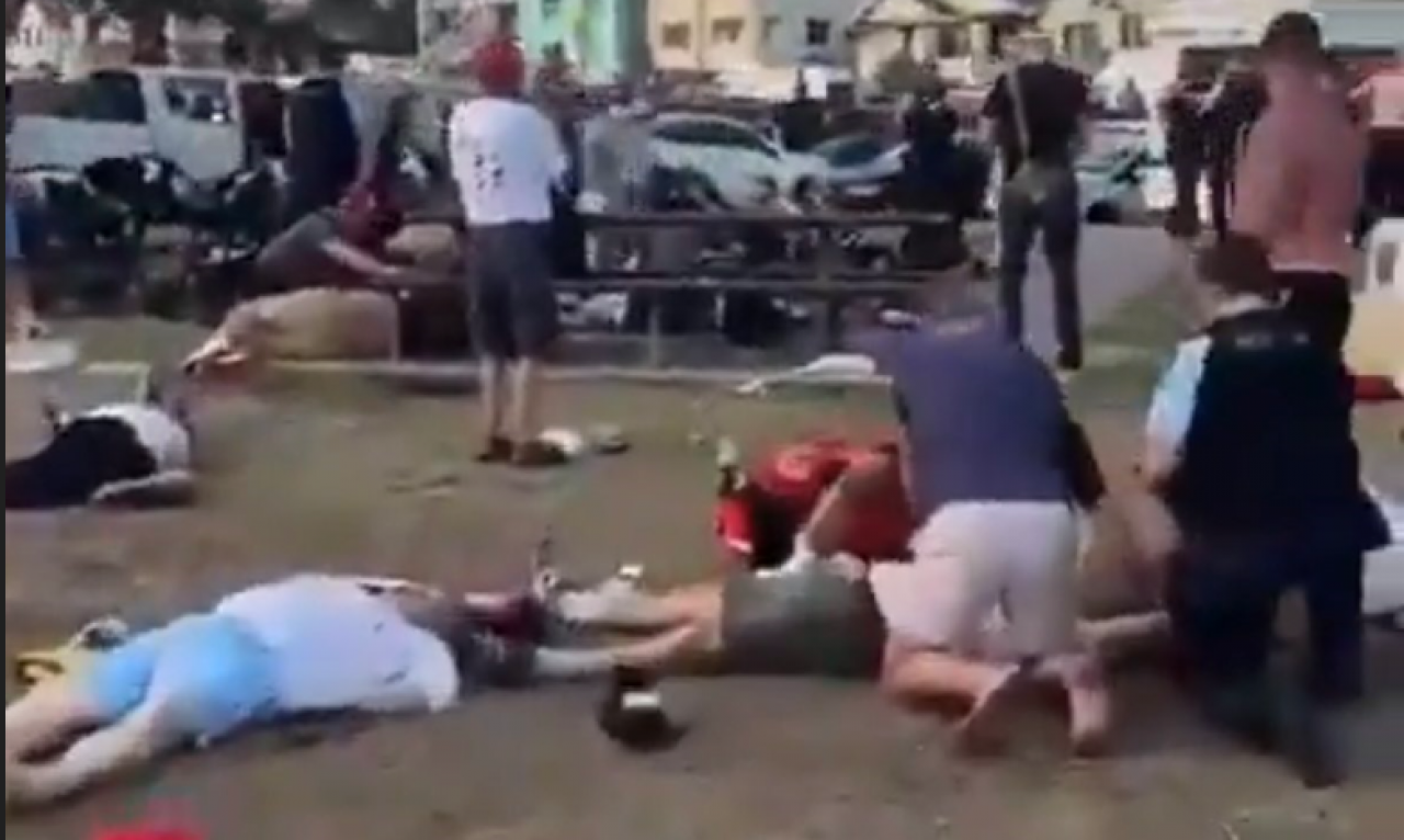 Sydney’de plajda Yahudilere silahlı saldırı! 9 kişi hayatını kaybetti, çok sayıda yaralı var