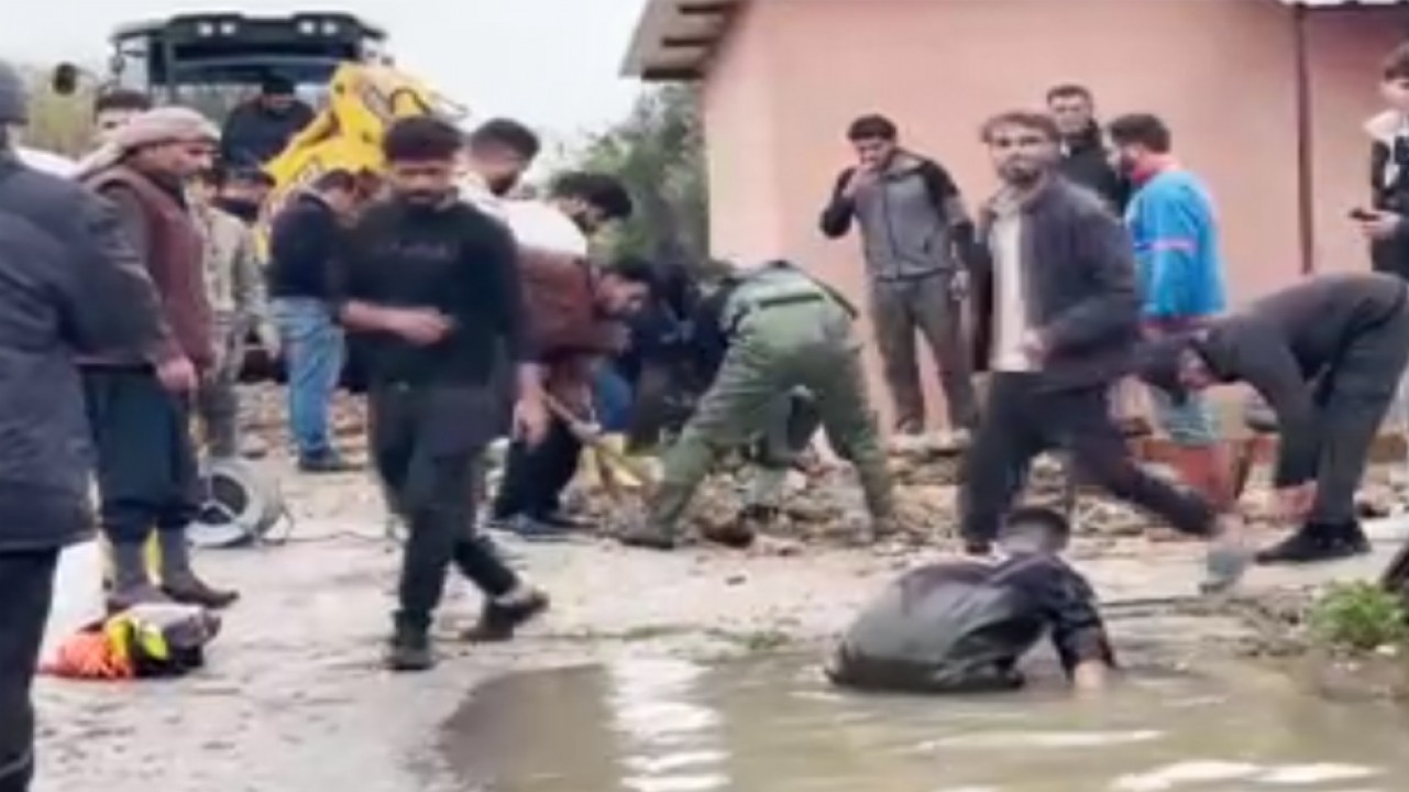 Tahliye kanalına düşen 3 yaşındaki Berra hayatını kaybetti