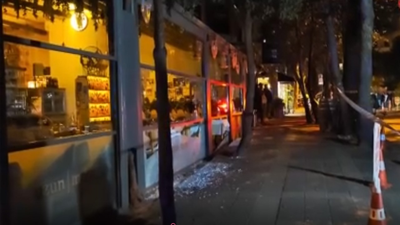 Tartıştığı restorana geri dönüp kurşun yağdırdı