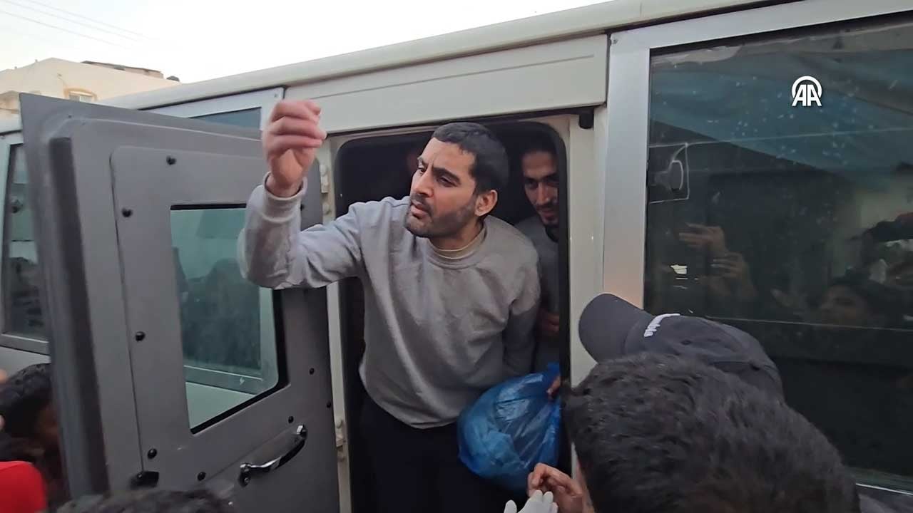 Terör devleti İsrail geri adım atmak zorunda kaldı