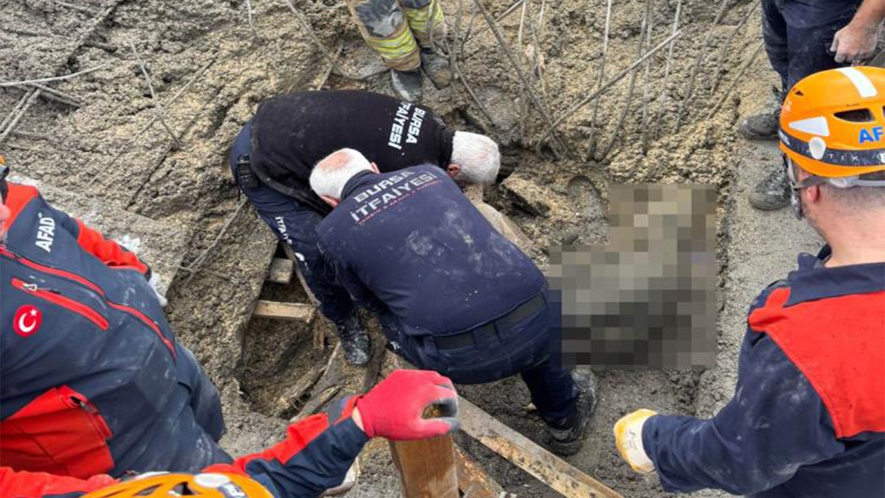 Tonlarca betonun altında kalan 1 işçi öldü, 2'si sağ kurtarıldı