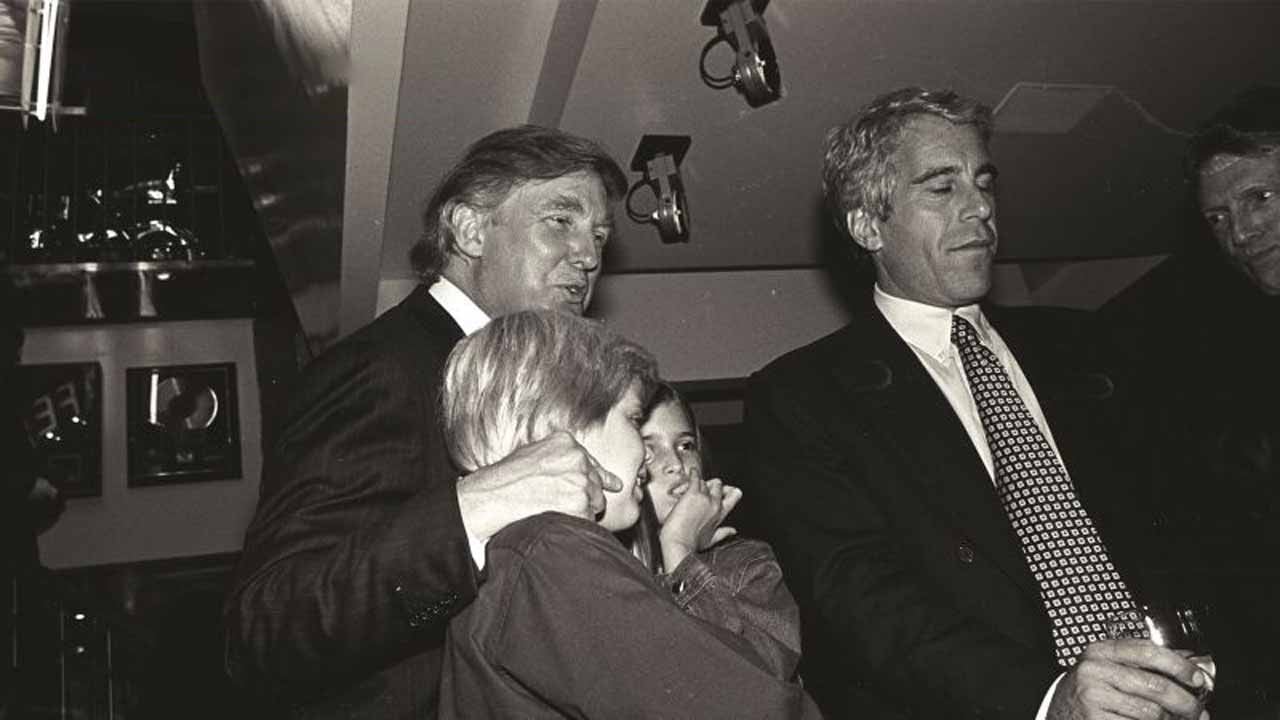 Trump'ın başı Mossad ajanı Epstein'le dertte!