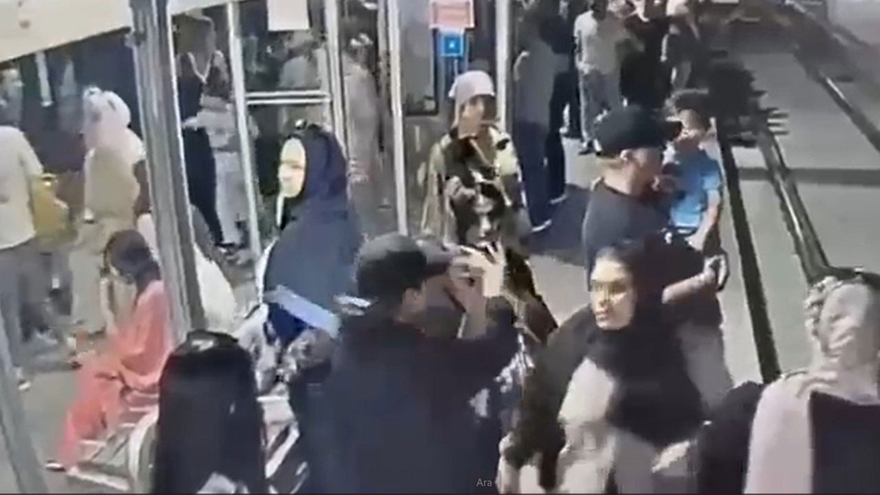 Turistik bölgelerde ve tramvayda hırsızlığa 32 gözaltı! İstanbul’da yankesicilik çetesine dev operasyon