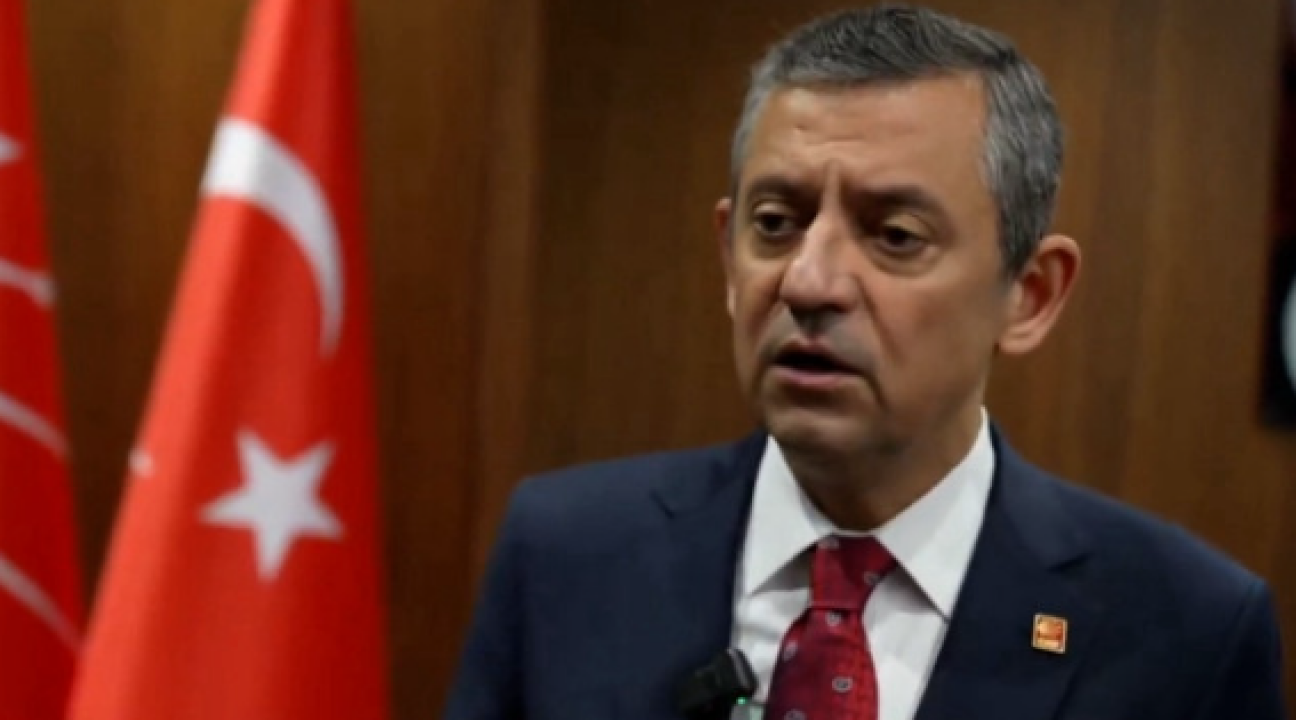 Türk ‘Aynştayn’ı Oktay Sinanoğlu yıllar öncesinden Özgür Özel’i deşifre etmiş: 