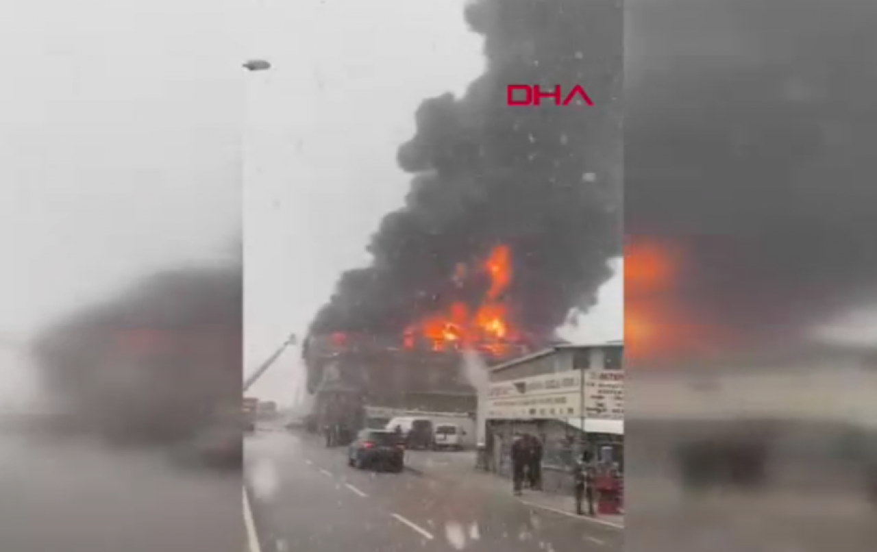 Tuzla'da korkutan alevler! Çakmak fabrikası yanıyor, ekipler seferber oldu!