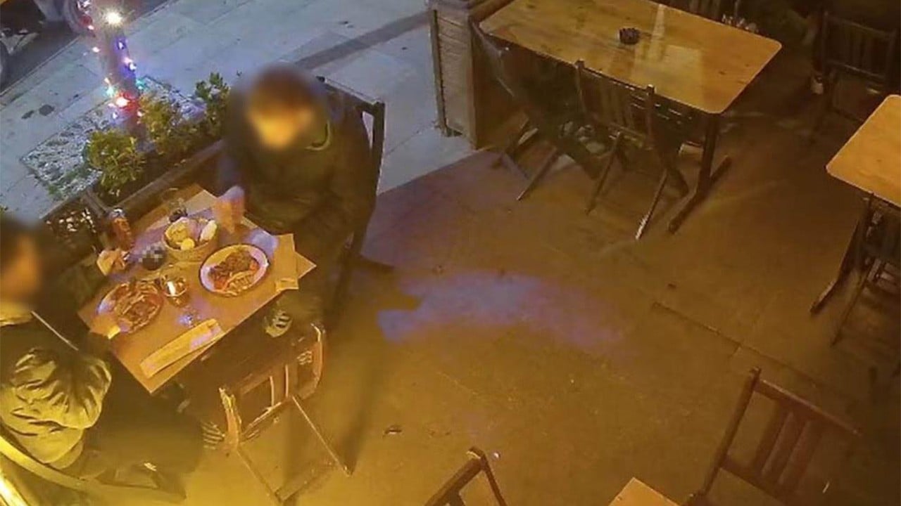 Yediler içtiler hesabı ödemeye gelince utanmadan kaçtılar