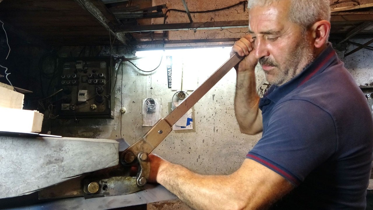 Yeni nesil ilgi göstermiyor! 35 yılını verdiği meslek gözlerinin önünde yok oluyor