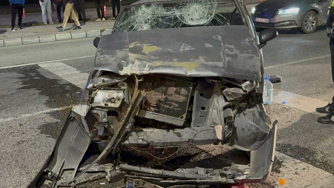 Yozgat'ta 4 araç kazaya karıştı! 7 kişi yaralandı