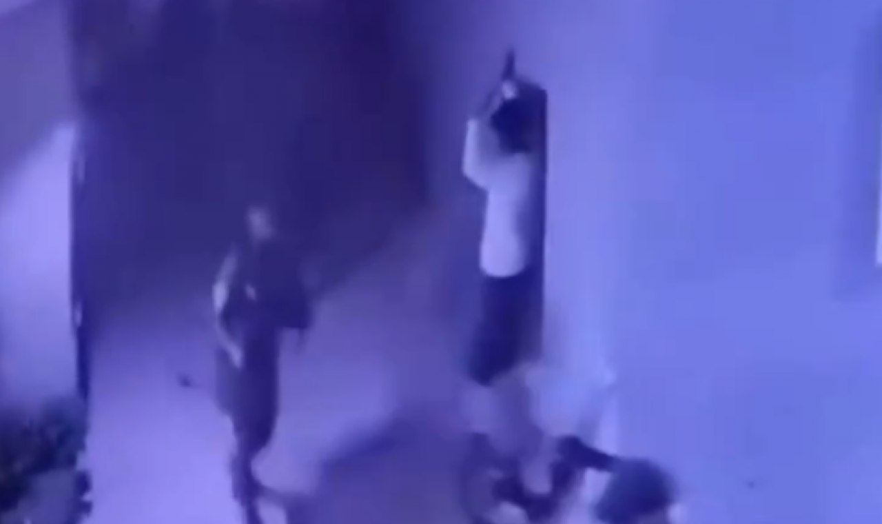 Zulme uğrayanlara ilahi koruma! Siyonist askerlerin ev baskınında gözlerinin kör olduğu o mucizevi anlar rekor kırdı!